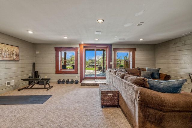 3024 Nagawicka AVENUE, Delafield, WI 53018