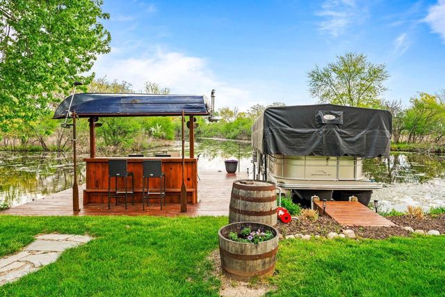 3024 Nagawicka AVENUE, Delafield, WI 53018