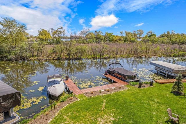 3024 Nagawicka AVENUE, Delafield, WI 53018