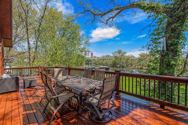 3024 Nagawicka AVENUE, Delafield, WI 53018