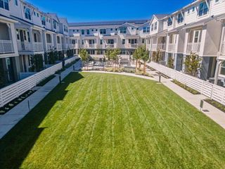 2735 Oak Road, Walnut Creek, CA 94597
