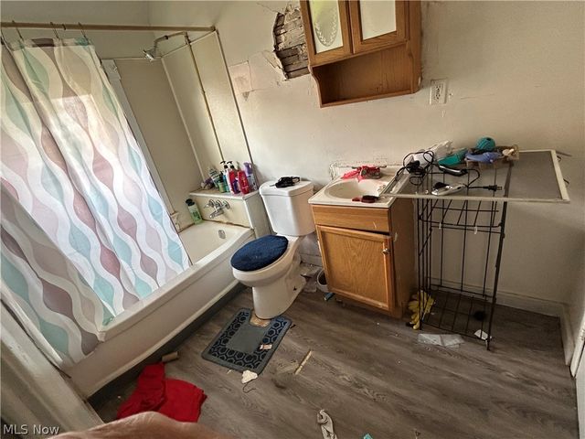 3548 W 63rd Street, Cleveland, OH 44102