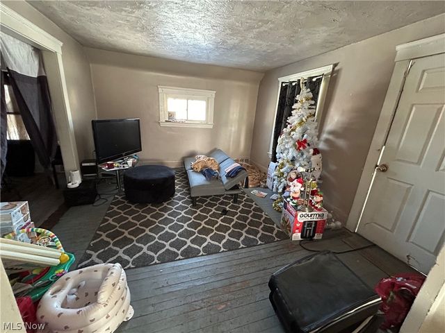 3548 W 63rd Street, Cleveland, OH 44102