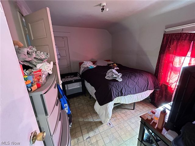 3548 W 63rd Street, Cleveland, OH 44102