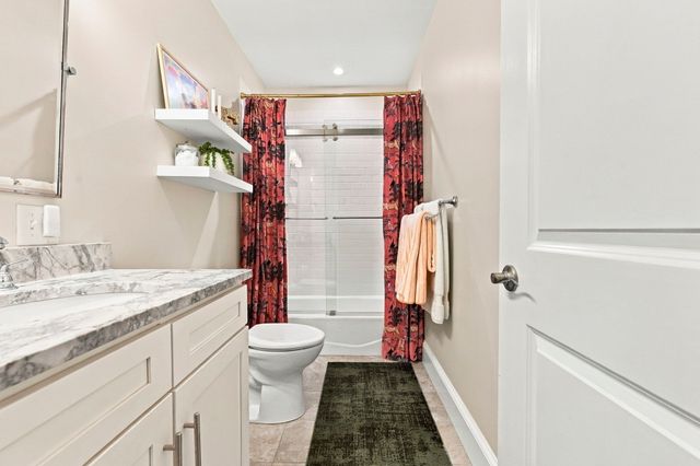 602 Main Street 2, Woburn, MA 01801