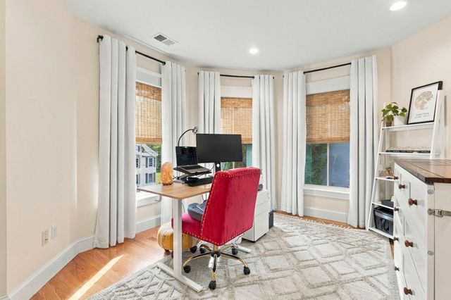 602 Main Street 2, Woburn, MA 01801