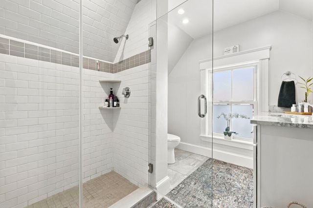 602 Main Street 2, Woburn, MA 01801
