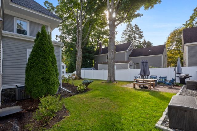 602 Main Street 2, Woburn, MA 01801