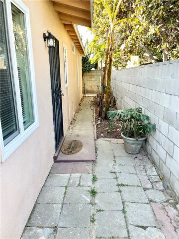 3313 Adriatic Avenue, Long Beach, CA 90810