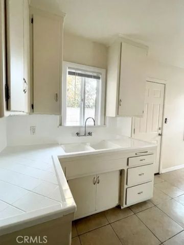 3313 Adriatic Avenue, Long Beach, CA 90810