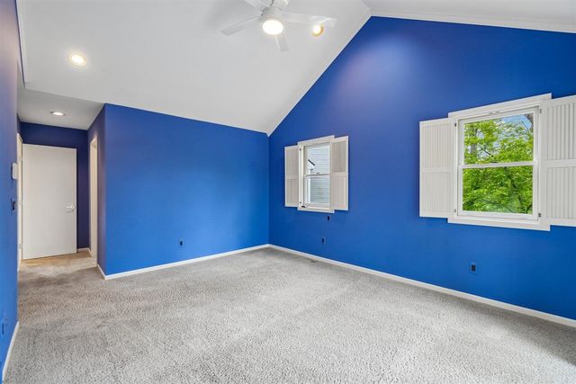 558 Heritage Drive, Ann Arbor, MI 48105