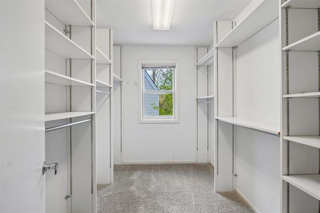 558 Heritage Drive, Ann Arbor, MI 48105