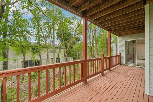 558 Heritage Drive, Ann Arbor, MI 48105