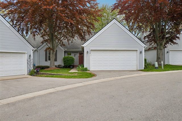 558 Heritage Drive, Ann Arbor, MI 48105