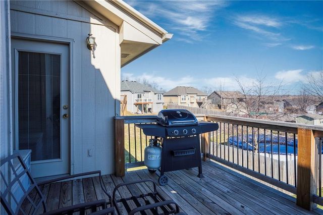 905 Susan Street, Kearney, MO 64060