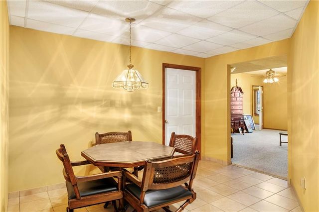 905 Susan Street, Kearney, MO 64060