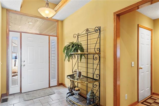 905 Susan Street, Kearney, MO 64060