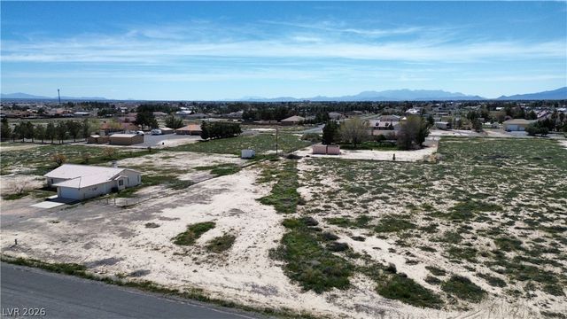 2231 East Deerskin Street, Pahrump, NV 89048