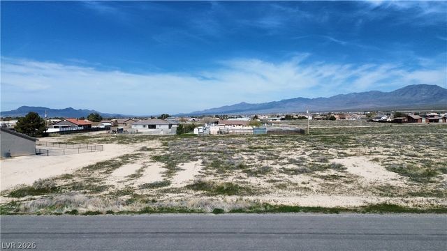 2231 East Deerskin Street, Pahrump, NV 89048