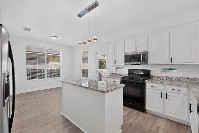 2500 National Park BLVD, Austin, TX 78747