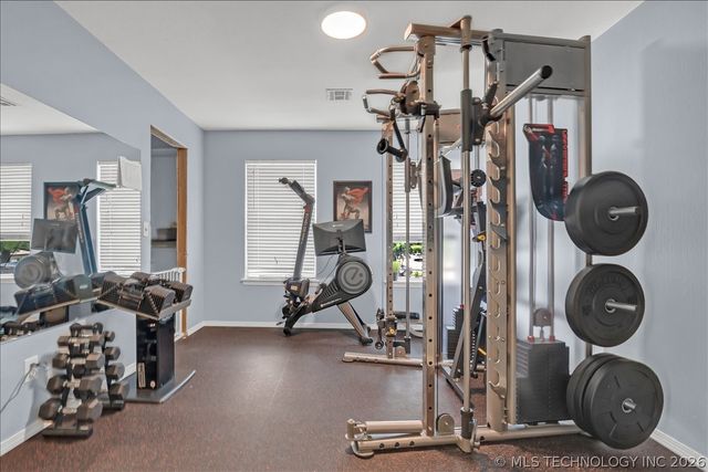 5520 E 90th Court, Tulsa, OK 74137