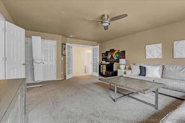 5520 E 90th Court, Tulsa, OK 74137