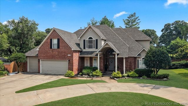 5520 E 90th Court, Tulsa, OK 74137