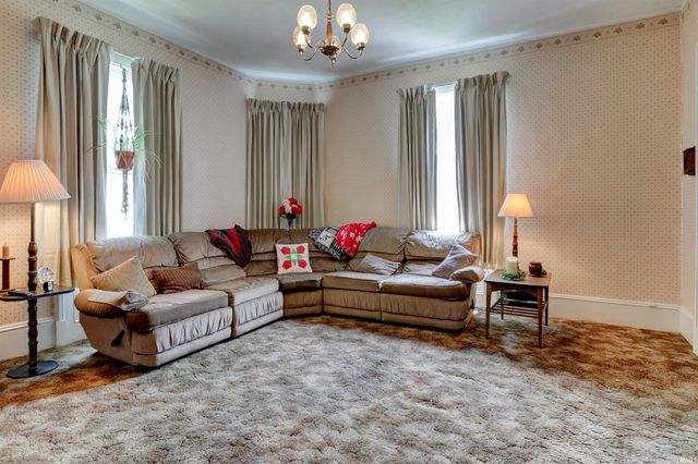 520 W Emerson Street, Princeton, IN 47670