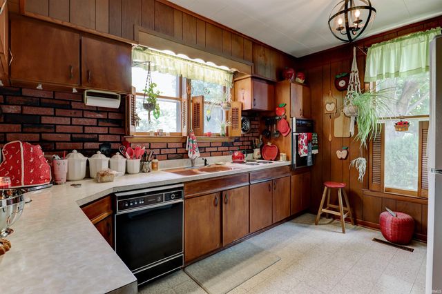 520 W Emerson Street, Princeton, IN 47670