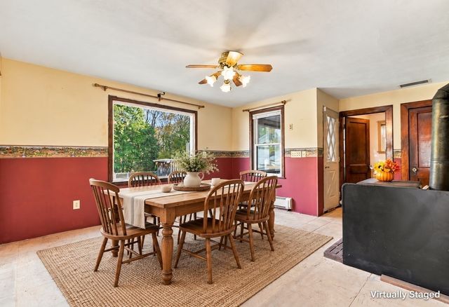23 Gertrude St, Uxbridge, MA 01569