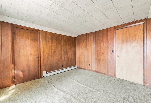 23 Gertrude St, Uxbridge, MA 01569