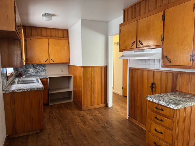 413 E Elm Street, Denver City, TX 79323