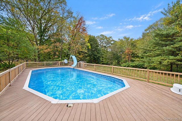 3 Seven Lakes Drive, Sloatsburg, NY 10974