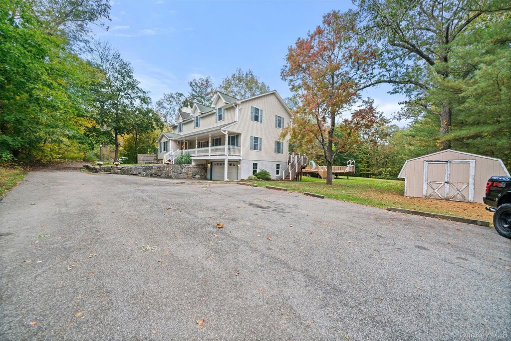 3 Seven Lakes Drive, Sloatsburg, NY 10974 — photo 2