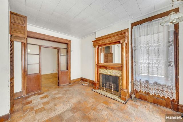 149 Union Street, Newark, NJ 07105