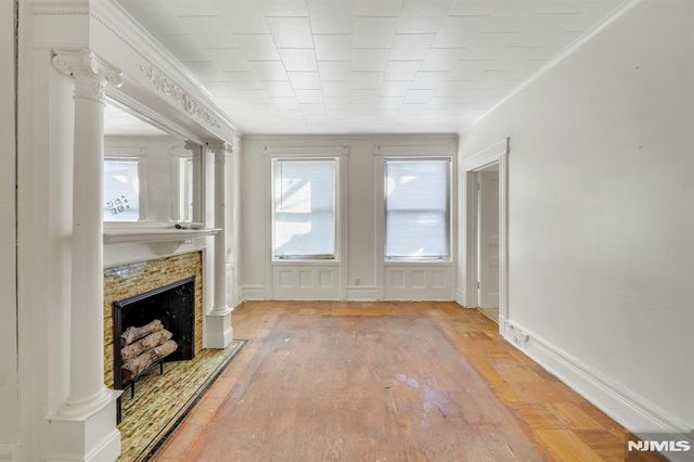 149 Union Street, Newark, NJ 07105