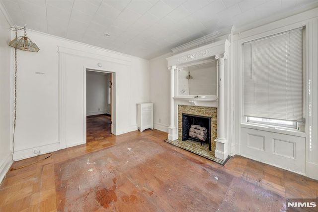 149 Union Street, Newark, NJ 07105