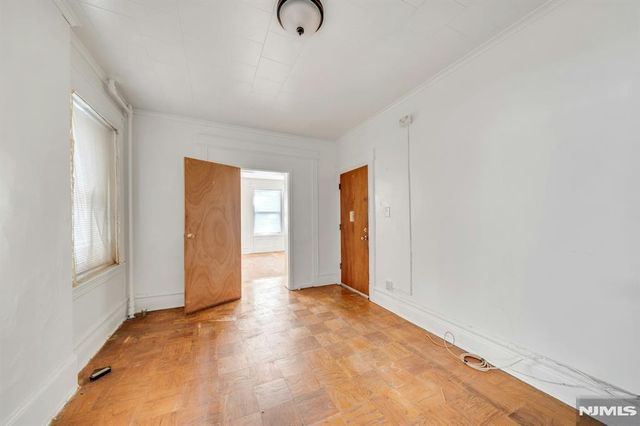 149 Union Street, Newark, NJ 07105