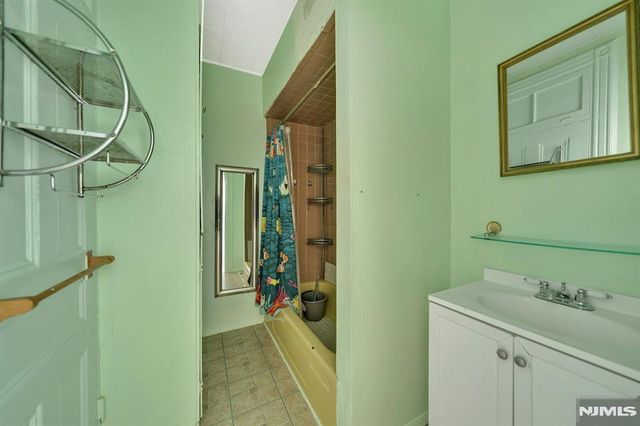 149 Union Street, Newark, NJ 07105