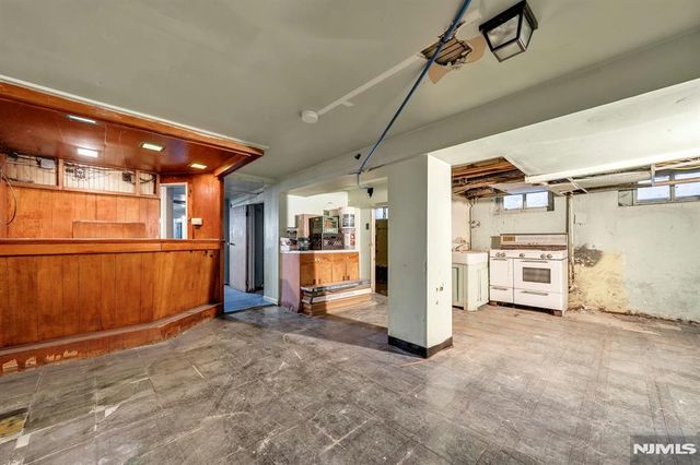 149 Union Street, Newark, NJ 07105