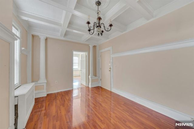 149 Union Street, Newark, NJ 07105