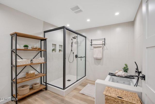 1847 Nowak Avenue, Thousand Oaks, CA 91360