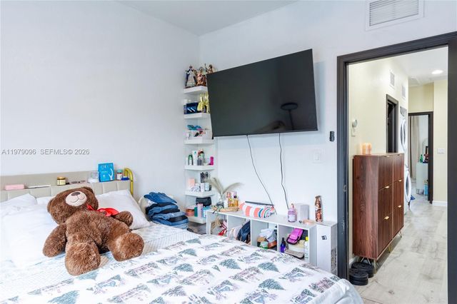 3223 SE 6th St, Homestead, FL 33033