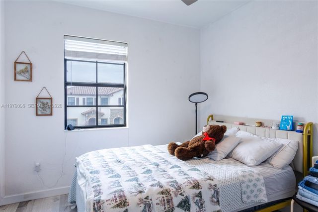 3223 SE 6th St, Homestead, FL 33033