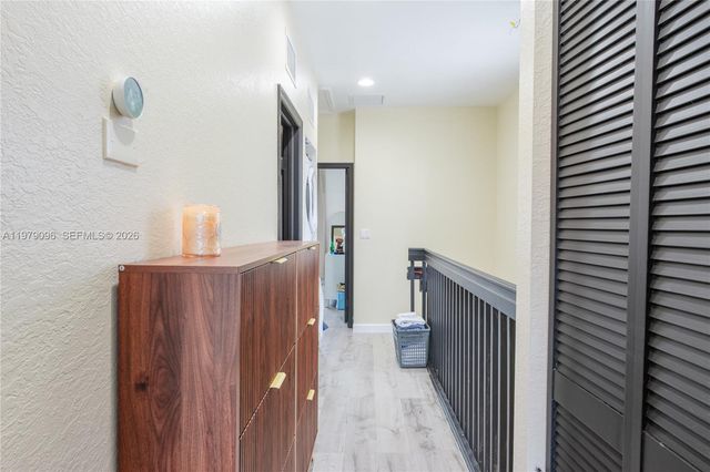 3223 SE 6th St, Homestead, FL 33033