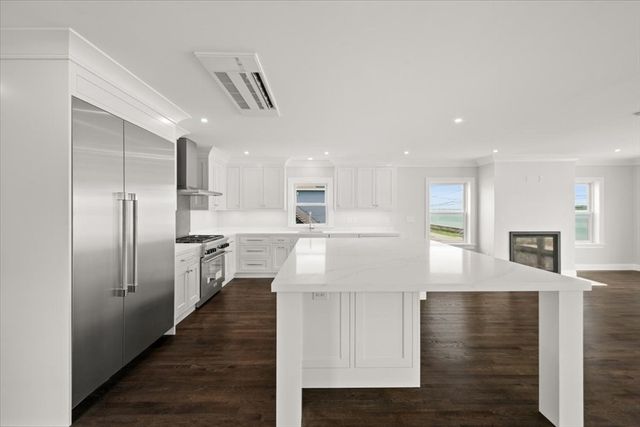 153 Edgewater Drive, Quincy, MA 02169
