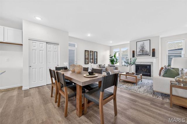 4212 Marais Temps Clair Drive, St Charles, MO 63301