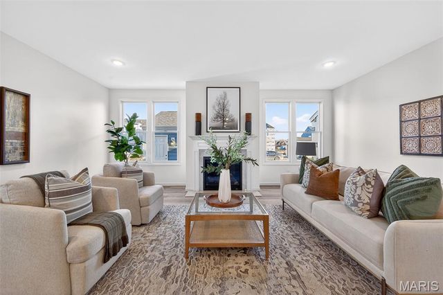 4212 Marais Temps Clair Drive, St Charles, MO 63301