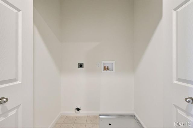 4212 Marais Temps Clair Drive, St Charles, MO 63301