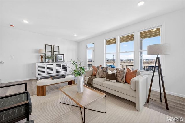 4212 Marais Temps Clair Drive, St Charles, MO 63301